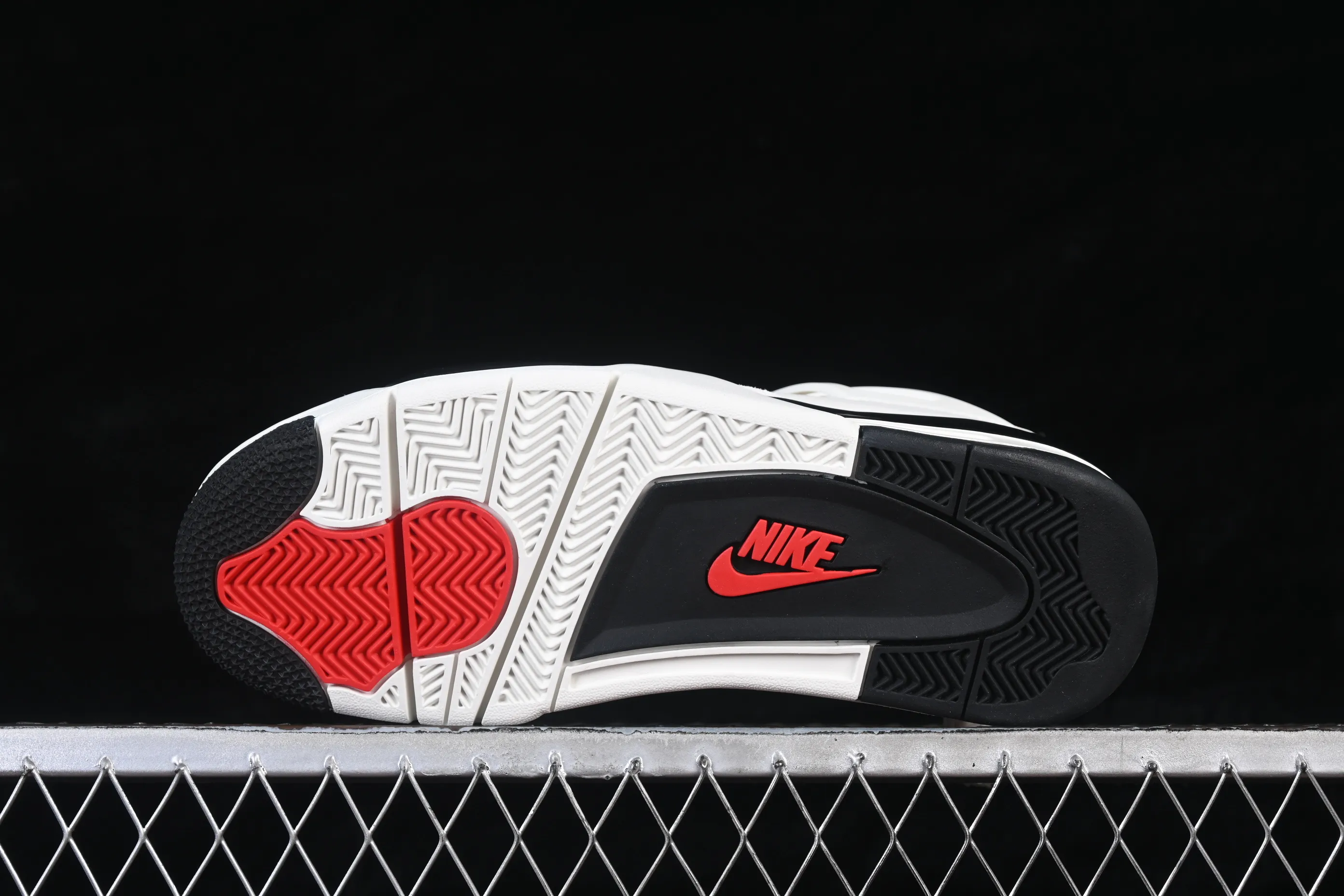 All categories Air Jordan Jordan series basketball shoes Air Jordan 4 OG version Air Jordan 4 Retro "Flight Club" AJ4 Joe 4 Flight Club IM4002-100